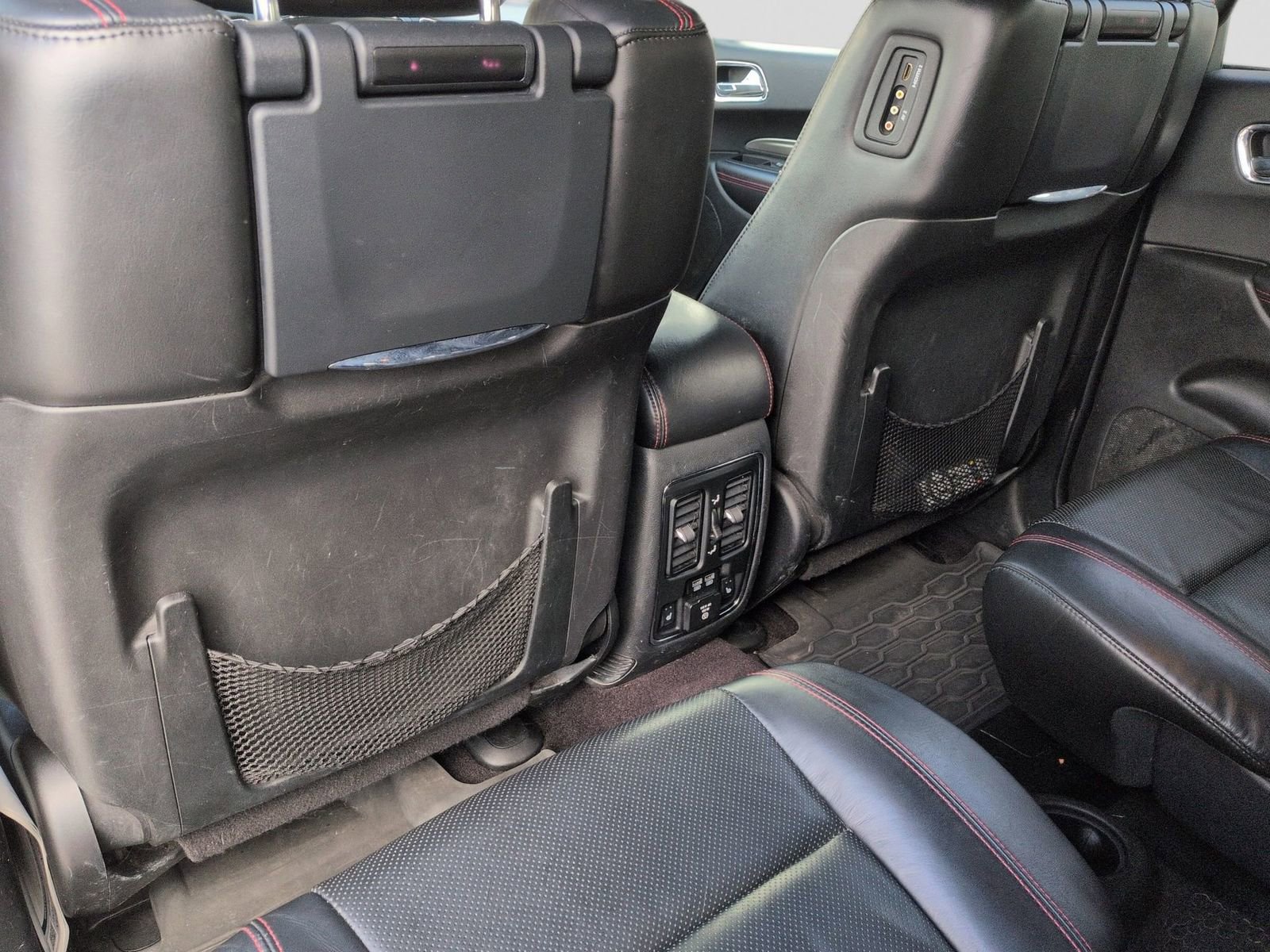 Used 2016 Dodge Durango R/T w/ Technology Group image 23