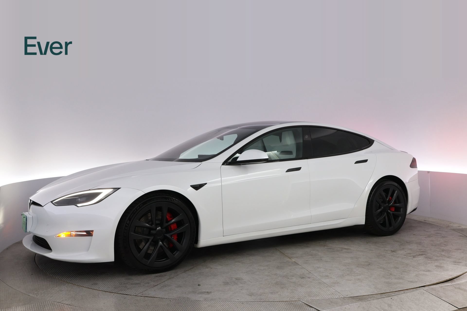 Used 2025 Tesla Model S Plaid AWD/4WD image 18