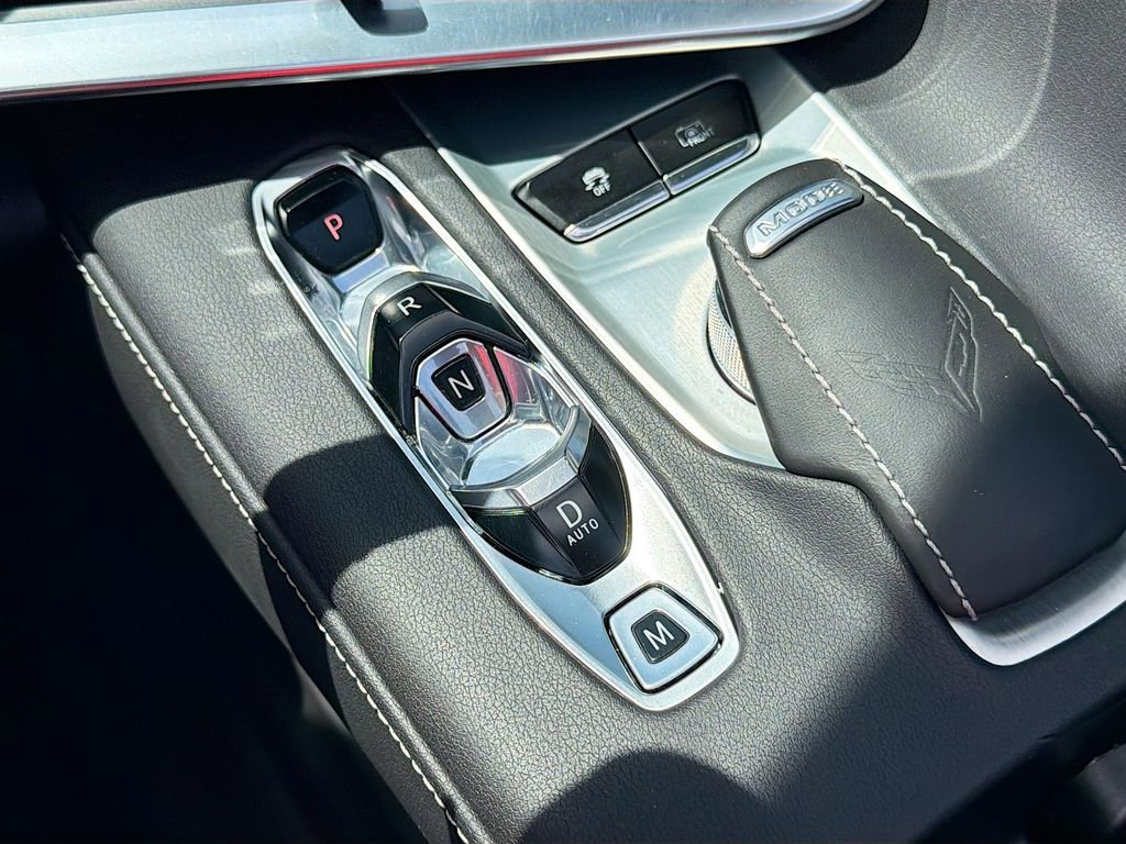 Used 2023 Chevrolet Corvette Stingray Preferred Conv image 17