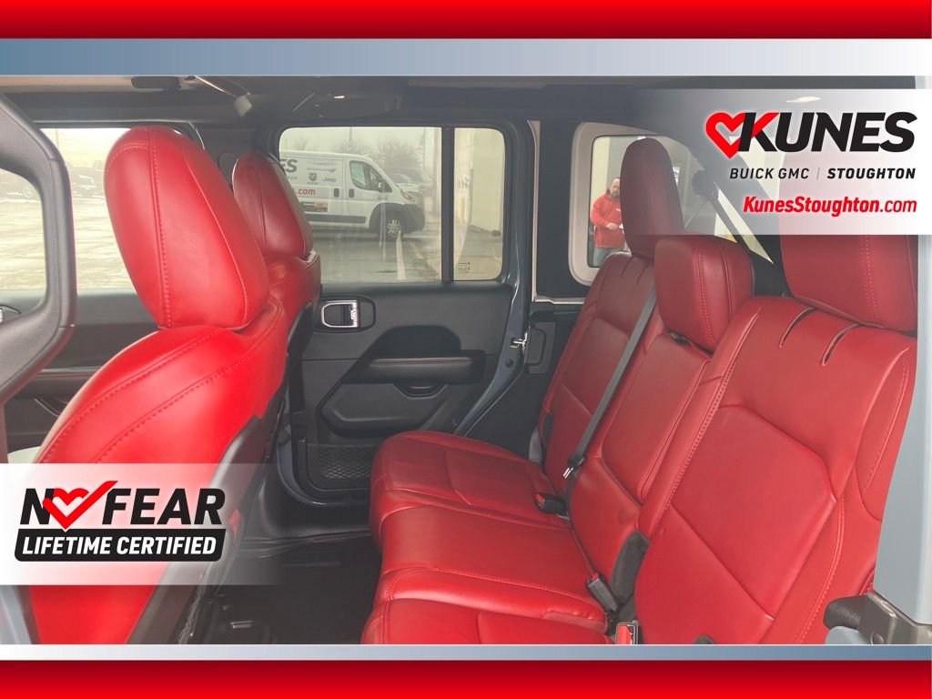 Used 2024 Jeep Wrangler Unlimited Rubicon 392 AWD/4WD image 27