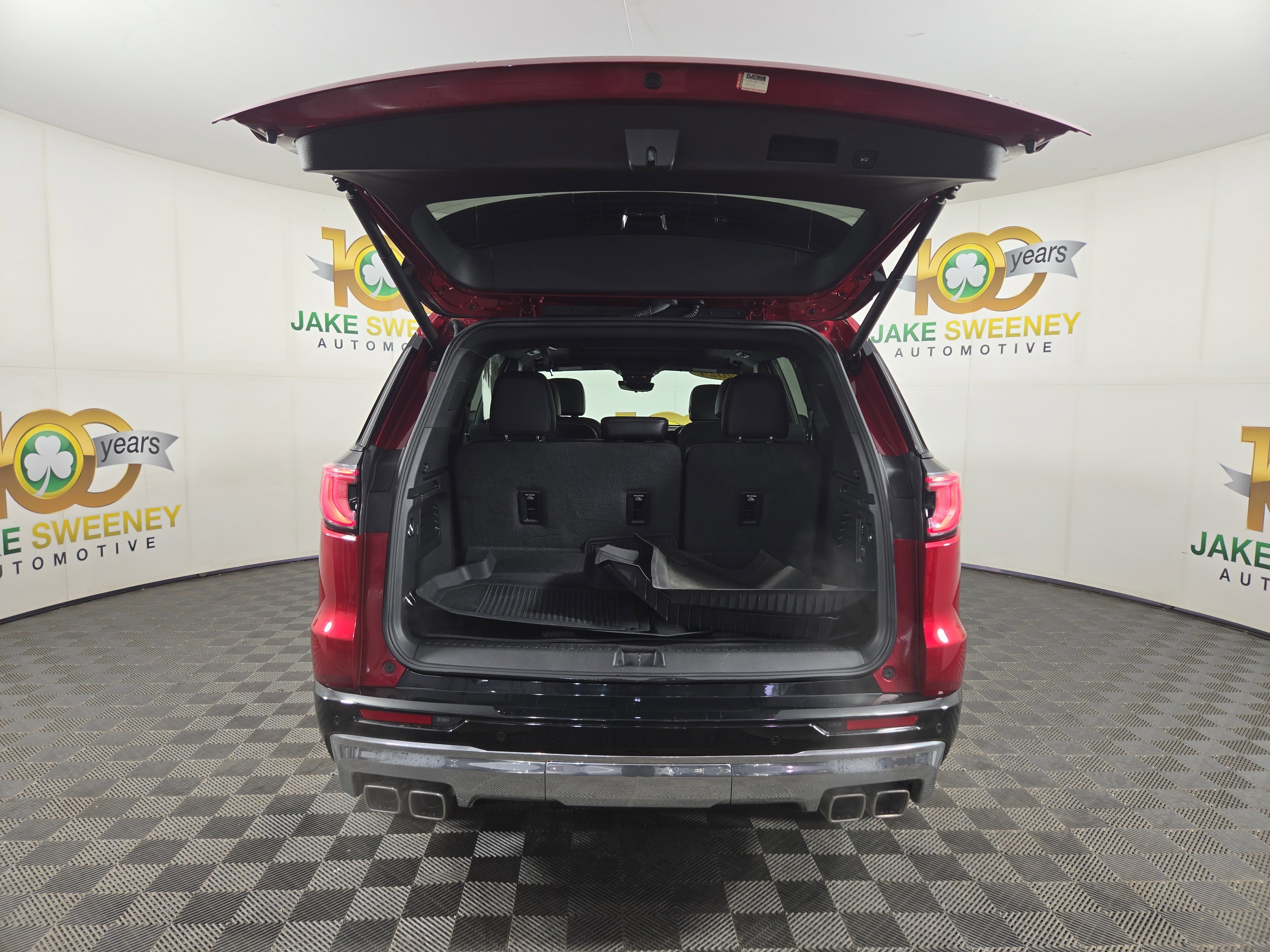 Certified 2024 GMC Acadia Denali w/ Super Cruise Package AWD/4WD image 34