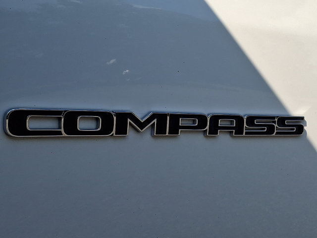 Used 2023 Jeep Compass Latitude w/ Convenience Group AWD/4WD image 31