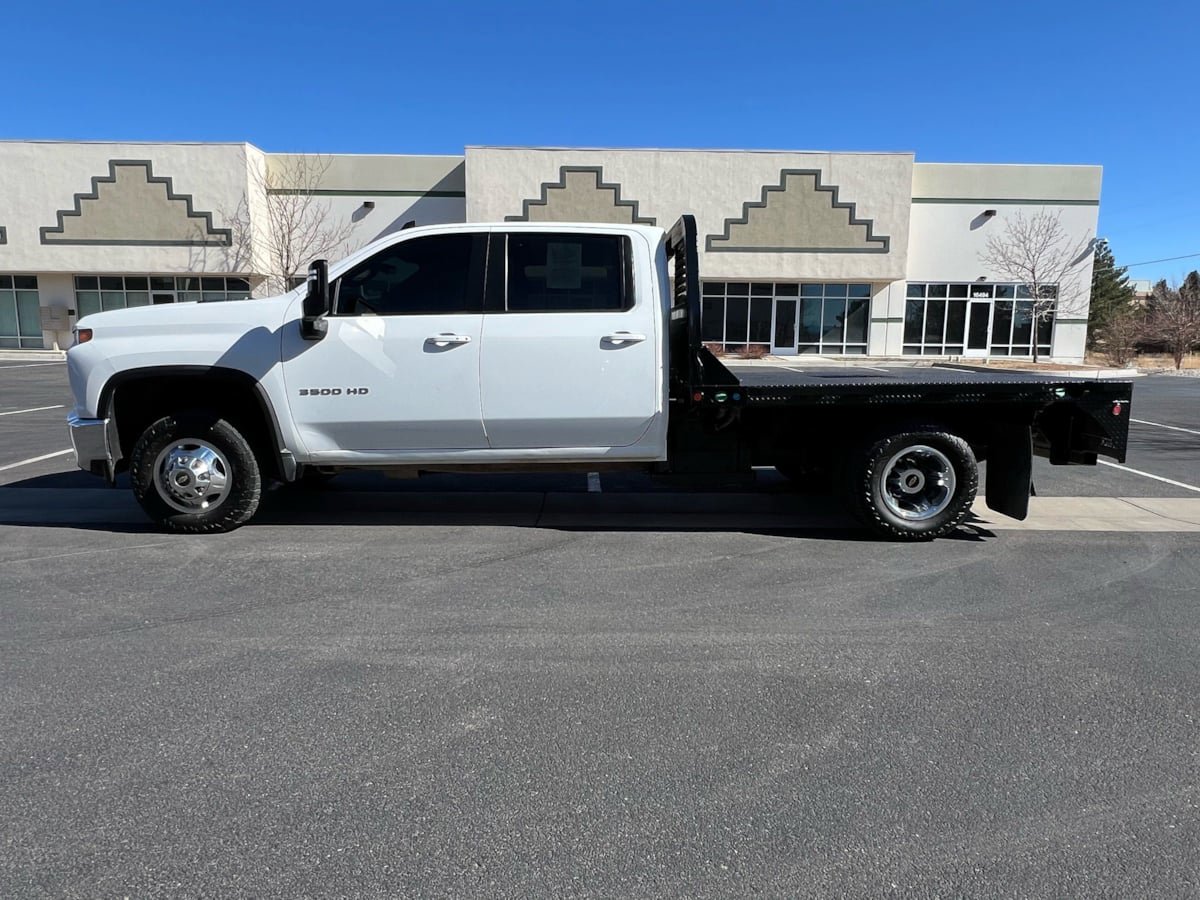Used 2022 Chevrolet Silverado 3500 LT w/ Convenience Package AWD/4WD image 6