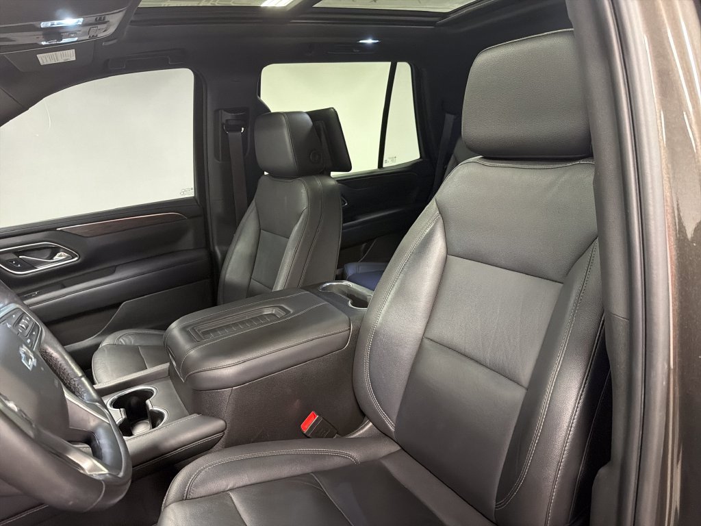 Used 2021 Chevrolet Tahoe Z71 w/ Rear Media and Nav Package AWD/4WD image 29