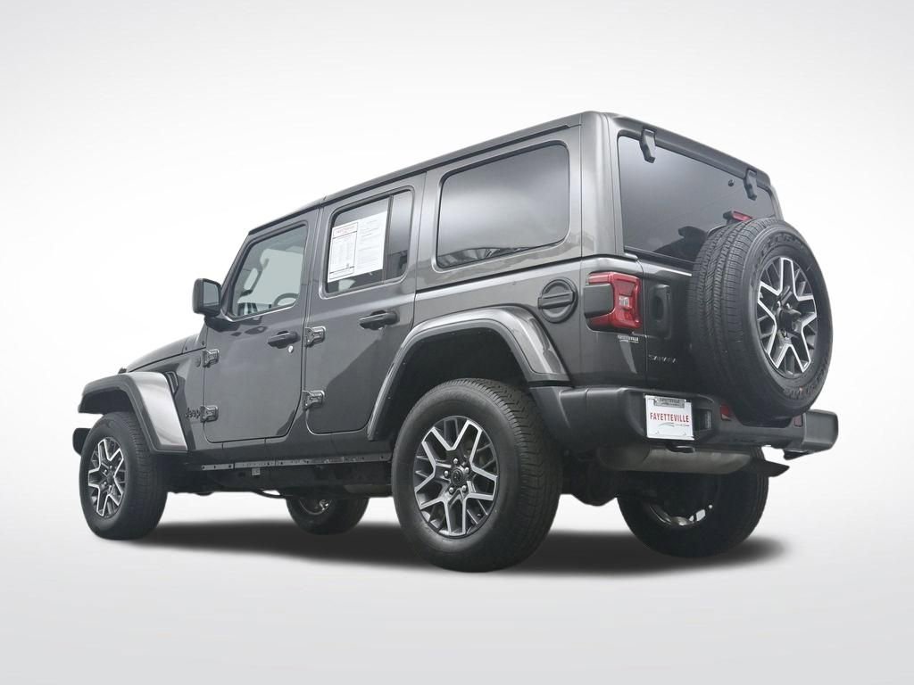 Used 2025 Jeep Wrangler Sahara AWD/4WD image 36