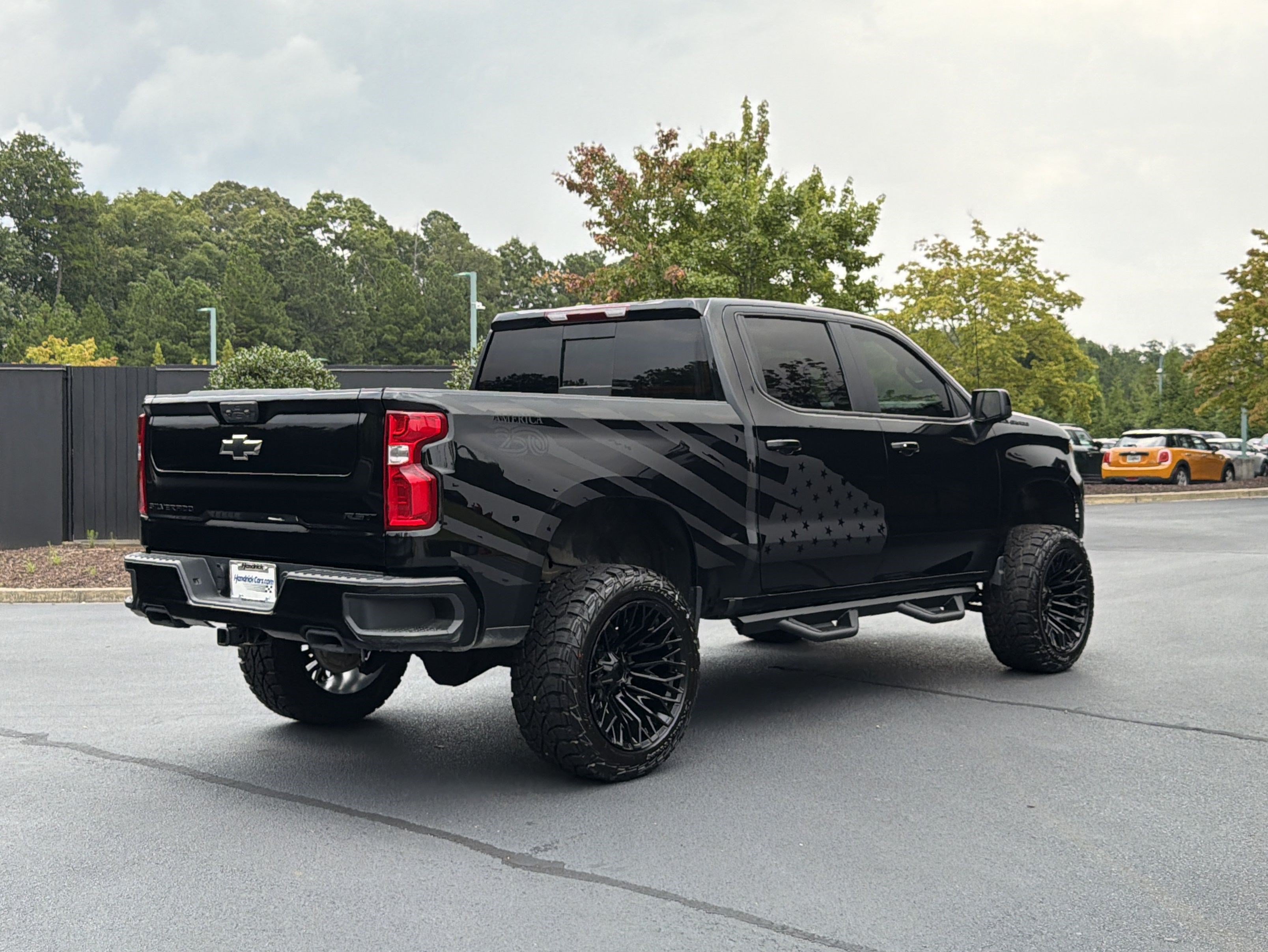 Used 2026 Chevrolet Silverado 1500 RST w/ Dark Appearance Package AWD/4WD image 5
