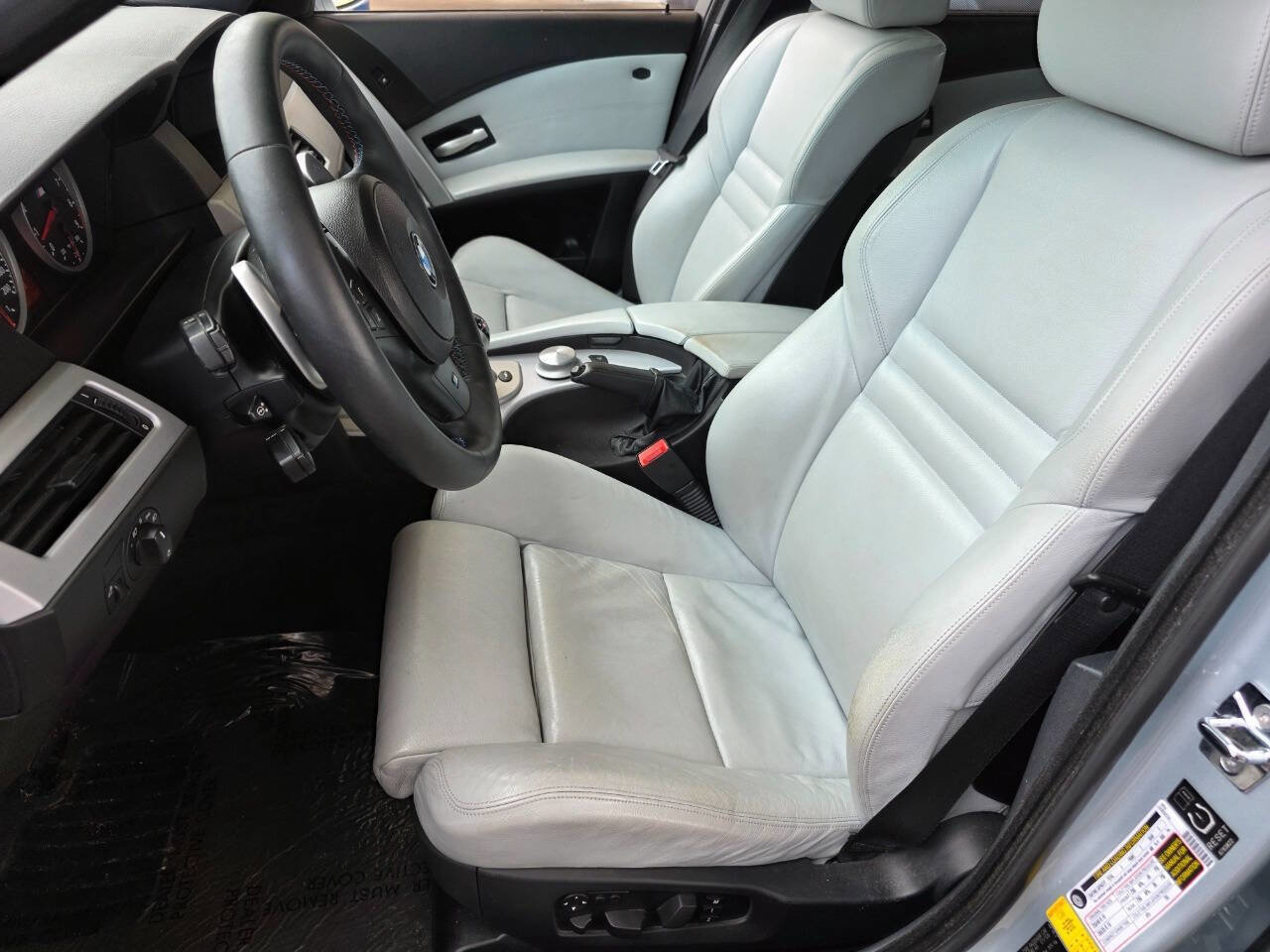 Used 2006 BMW M5 RWD image 11