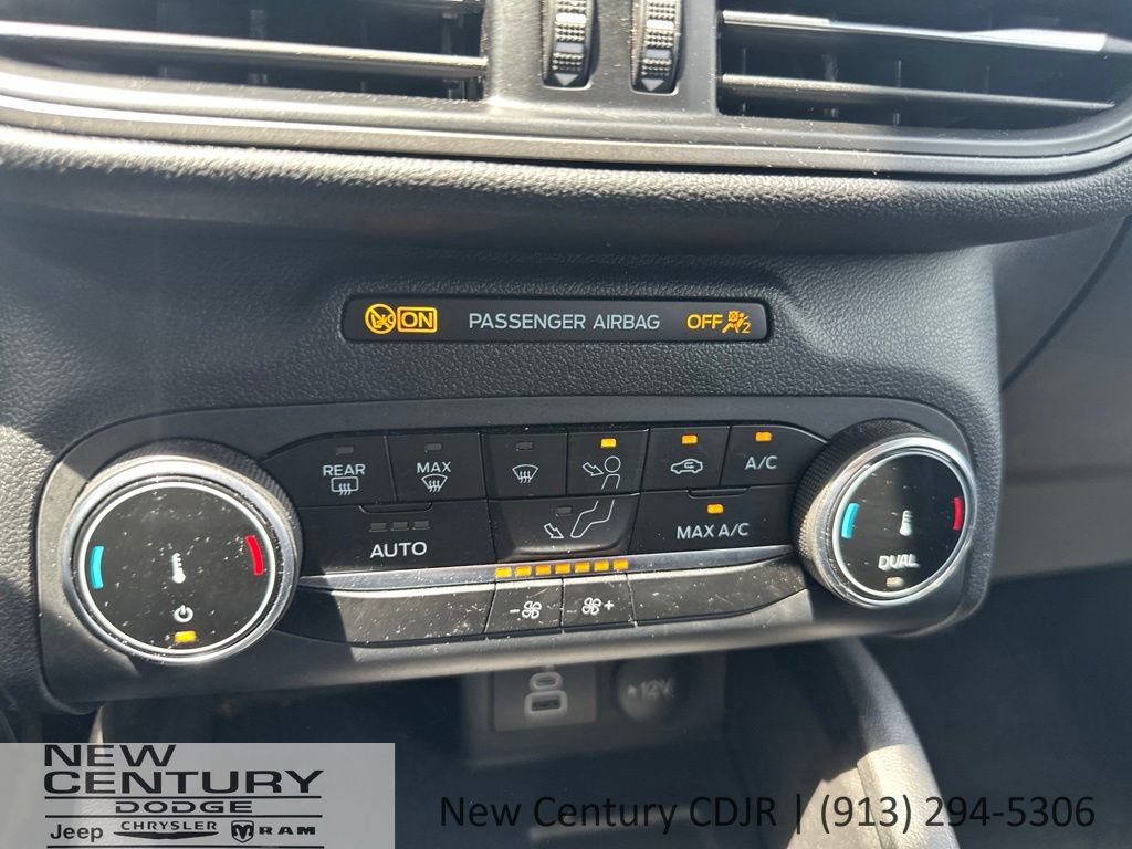 Used 2025 Ford Escape Active AWD/4WD image 33