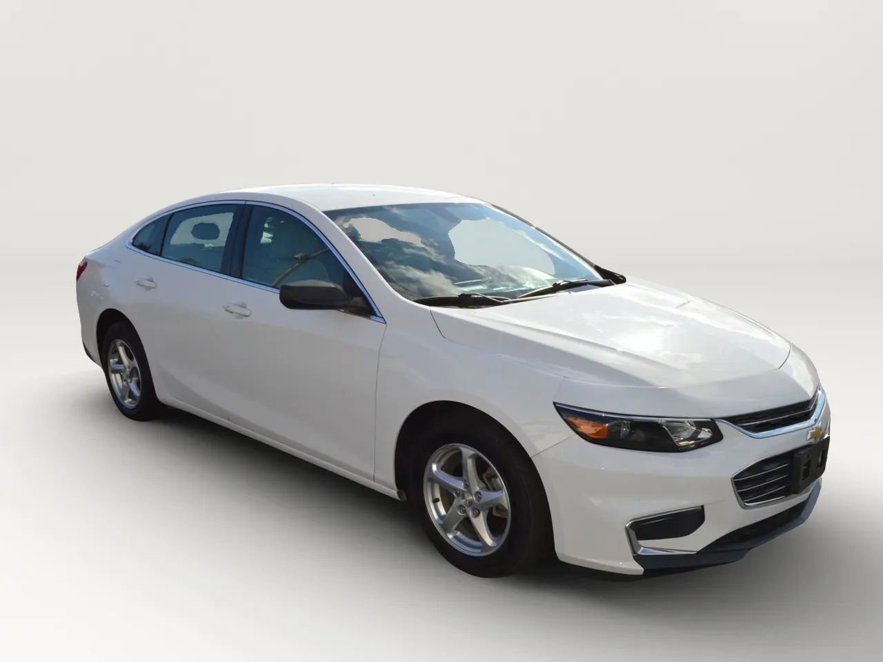 Used 2017 Chevrolet Malibu LS FWD image 11