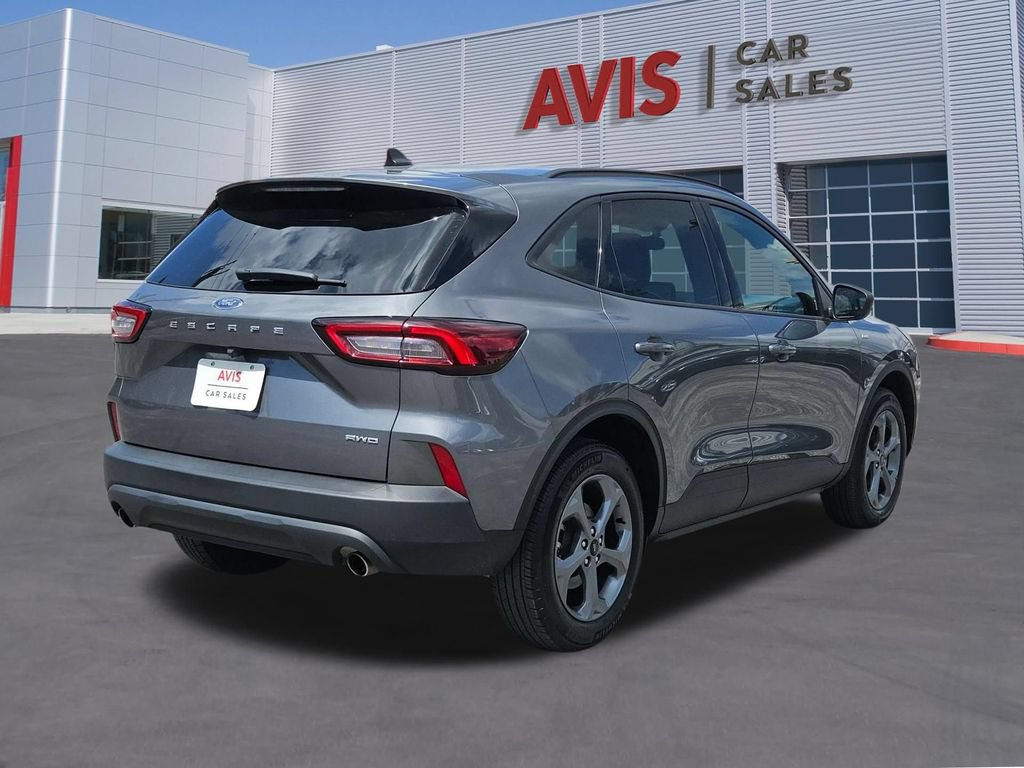 Used 2025 Ford Escape ST-Line AWD/4WD image 6
