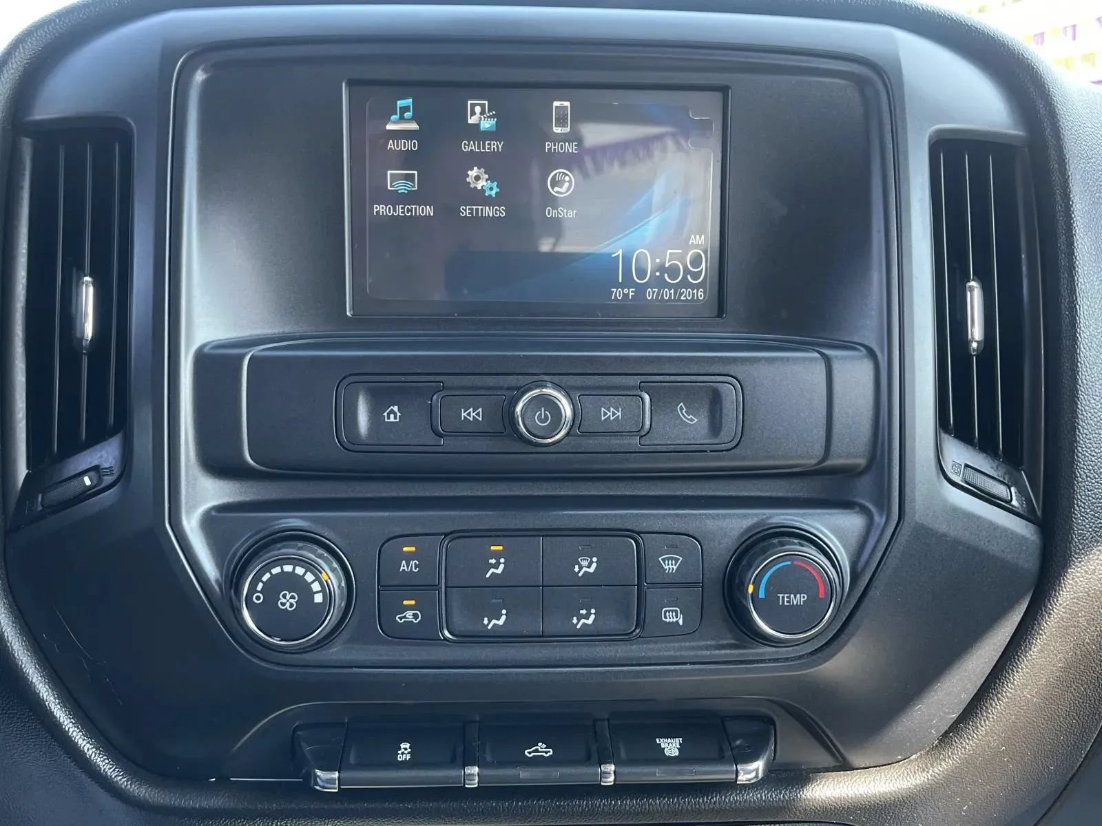 Used 2016 Chevrolet Silverado 2500 W/T w/ WT Convenience Package AWD/4WD image 10