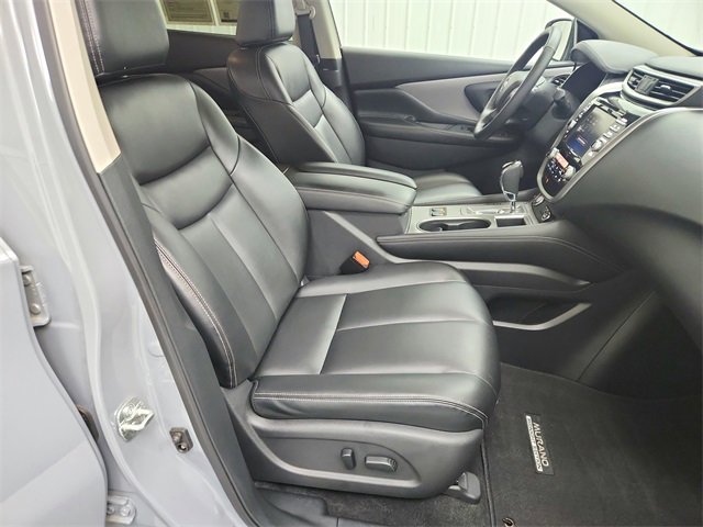 Used 2024 Nissan Murano SV w/ SV Midnight Edition Package image 34