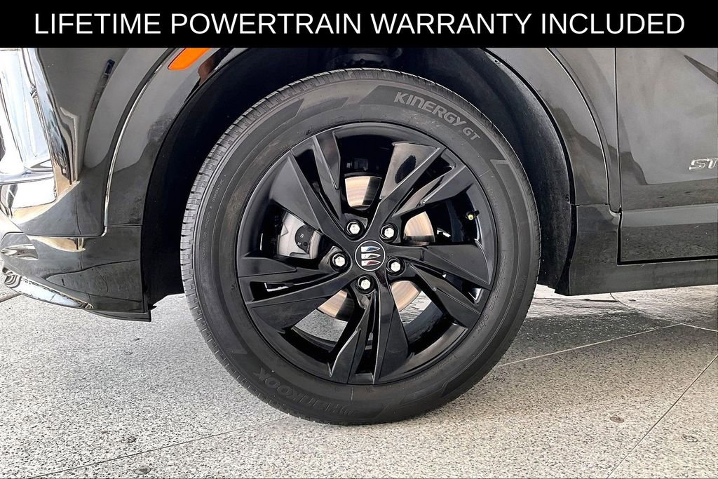 Used 2025 Buick Encore GX Sport Touring w/ Comfort Package FWD image 12