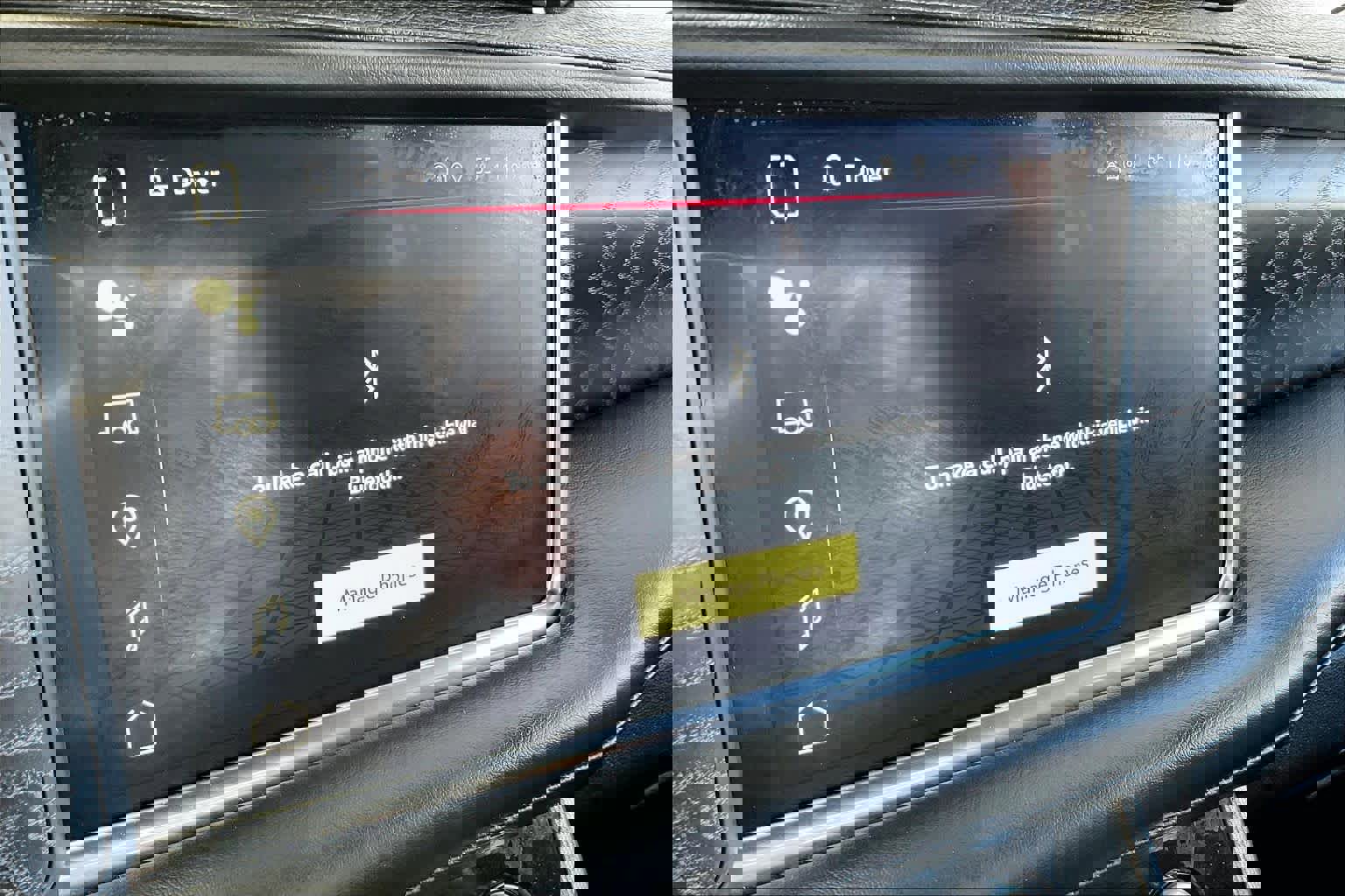 Certified 2023 GMC Yukon Denali image 32