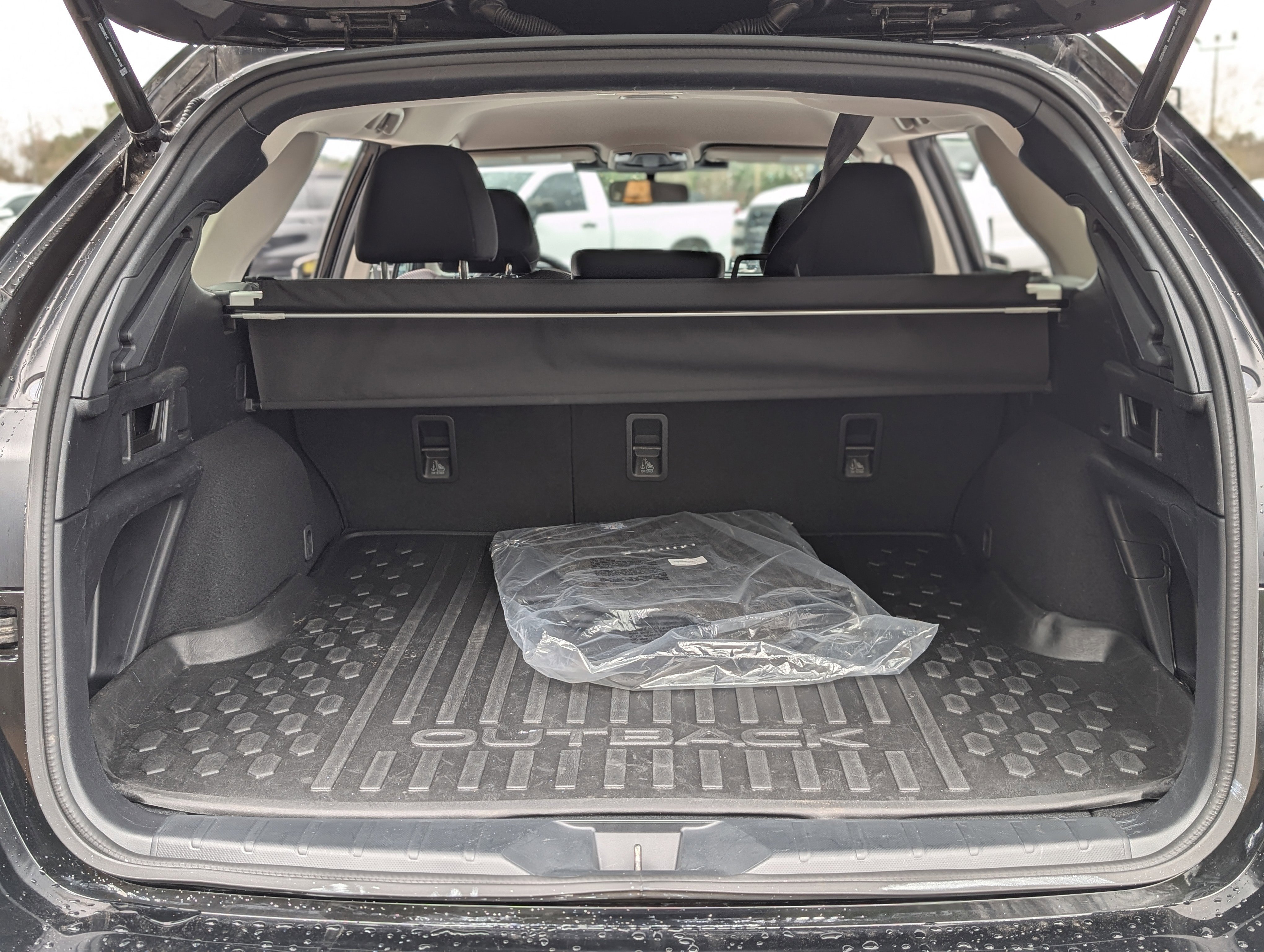 Used 2023 Subaru Outback Premium image 18