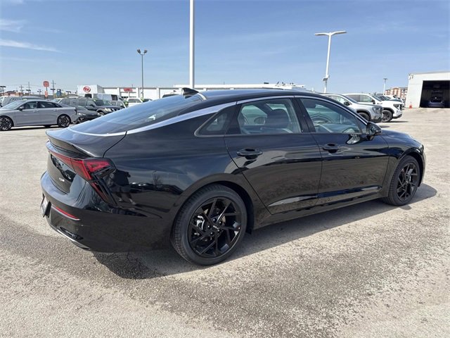 New 2026 Kia K5 GT-Line image 2