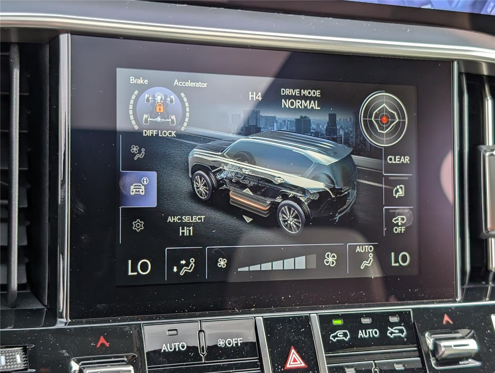 New 2026 Lexus LX 700h Luxury AWD/4WD image 28