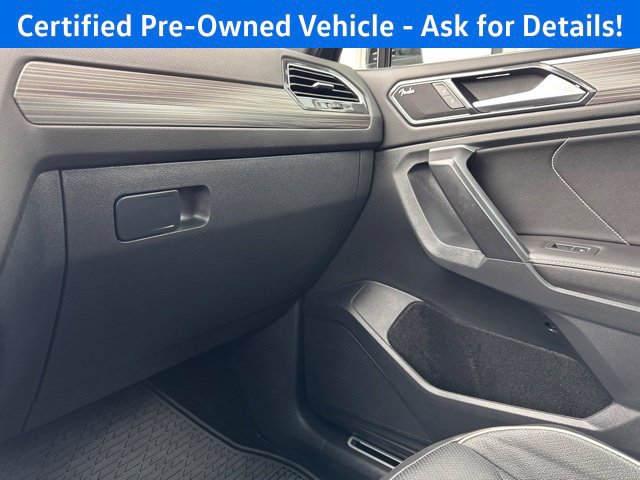 Certified 2024 Volkswagen Tiguan SEL R-Line AWD/4WD image 17