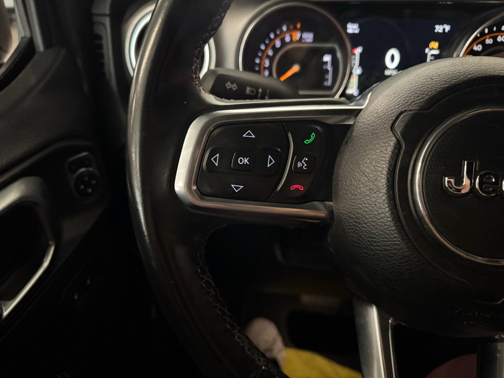 Used 2018 Jeep Wrangler Unlimited Sahara AWD/4WD image 22