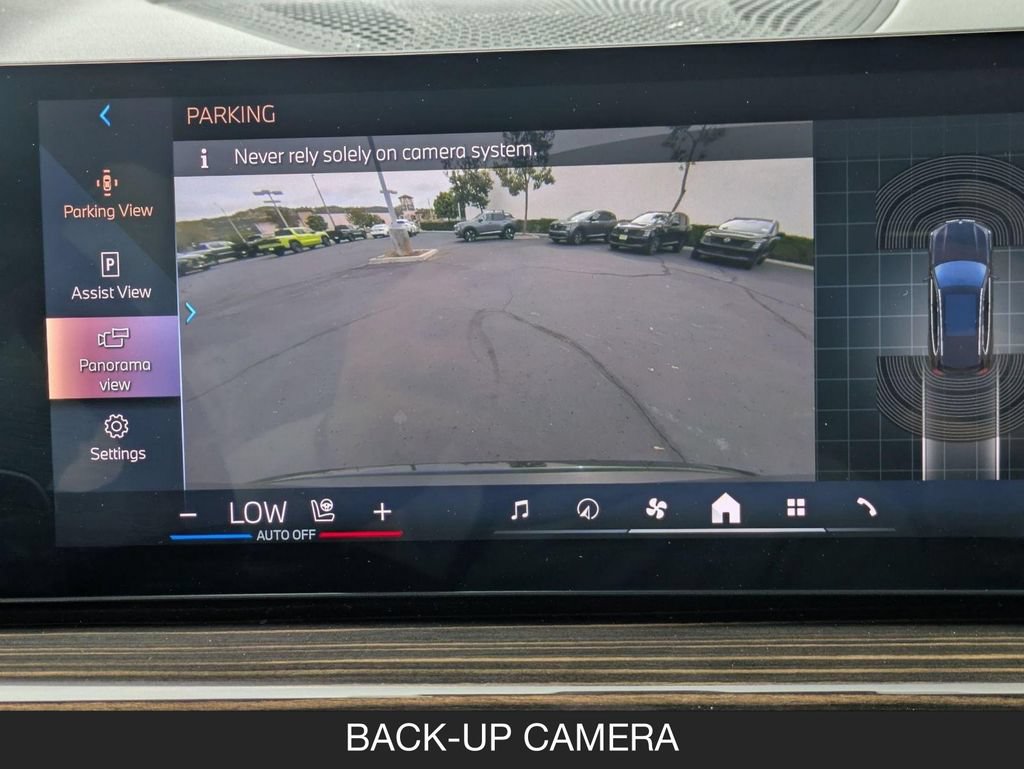 Used 2025 BMW X5 xDrive50e AWD/4WD image 18