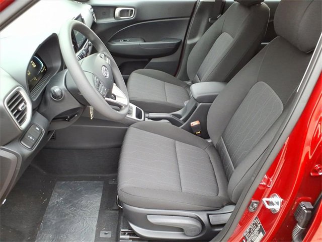 New 2026 Hyundai Venue SE image 10