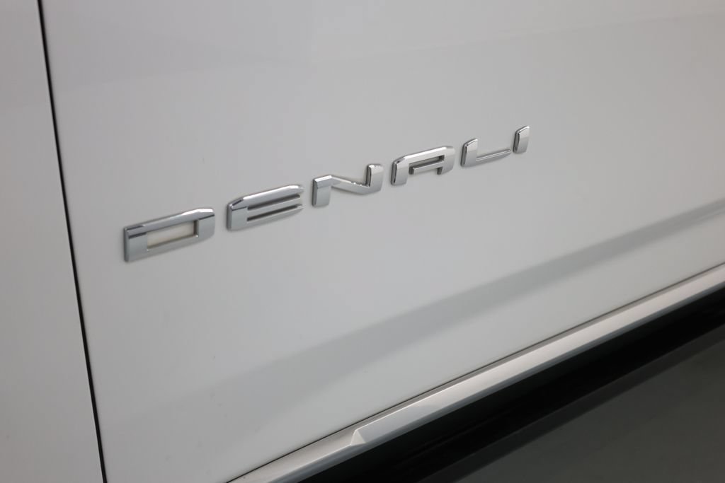 Used 2021 GMC Yukon Denali w/ LPO, Illumination Package AWD/4WD image 67