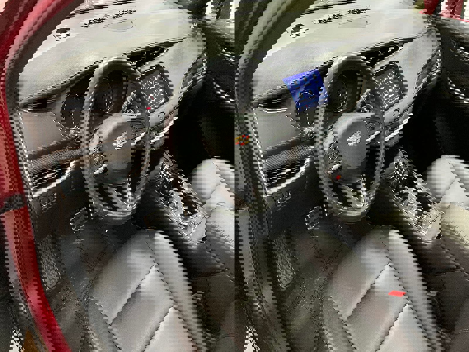 Used 2021 Cadillac XT4 Sport image 14