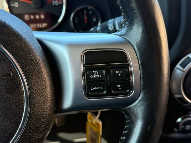 Used 2016 Jeep Wrangler Unlimited Rubicon image 43