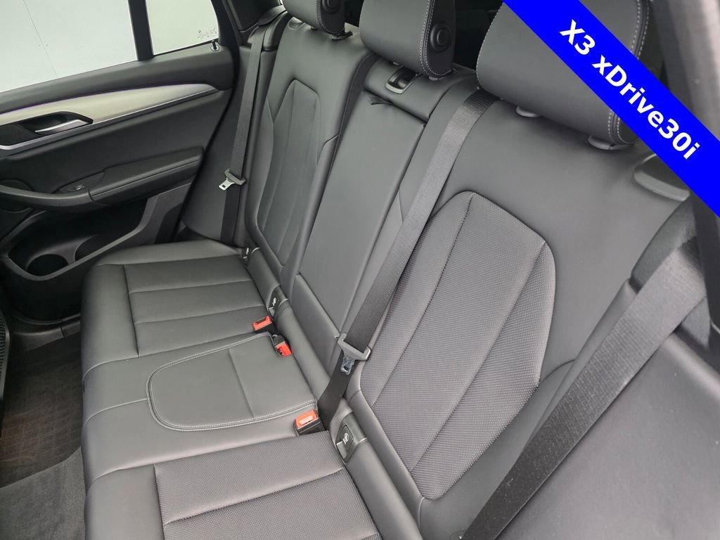 Used 2022 BMW X3 xDrive30i w/ Convenience Package image 16