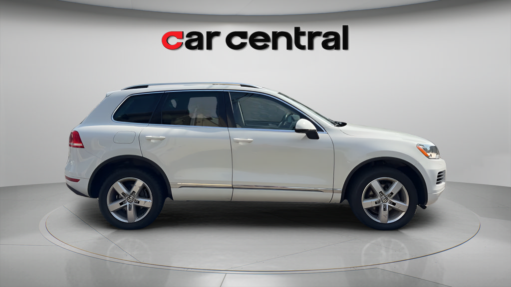 Used 2013 Volkswagen Touareg Sport AWD/4WD image 7