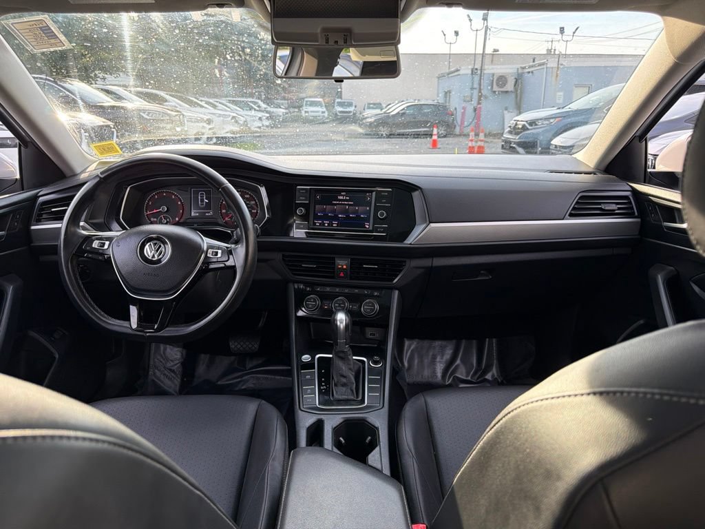 Used 2019 Volkswagen Jetta SE FWD image 23