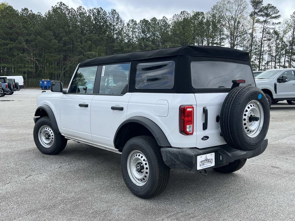 New 2025 Ford Bronco 4-Door image 24