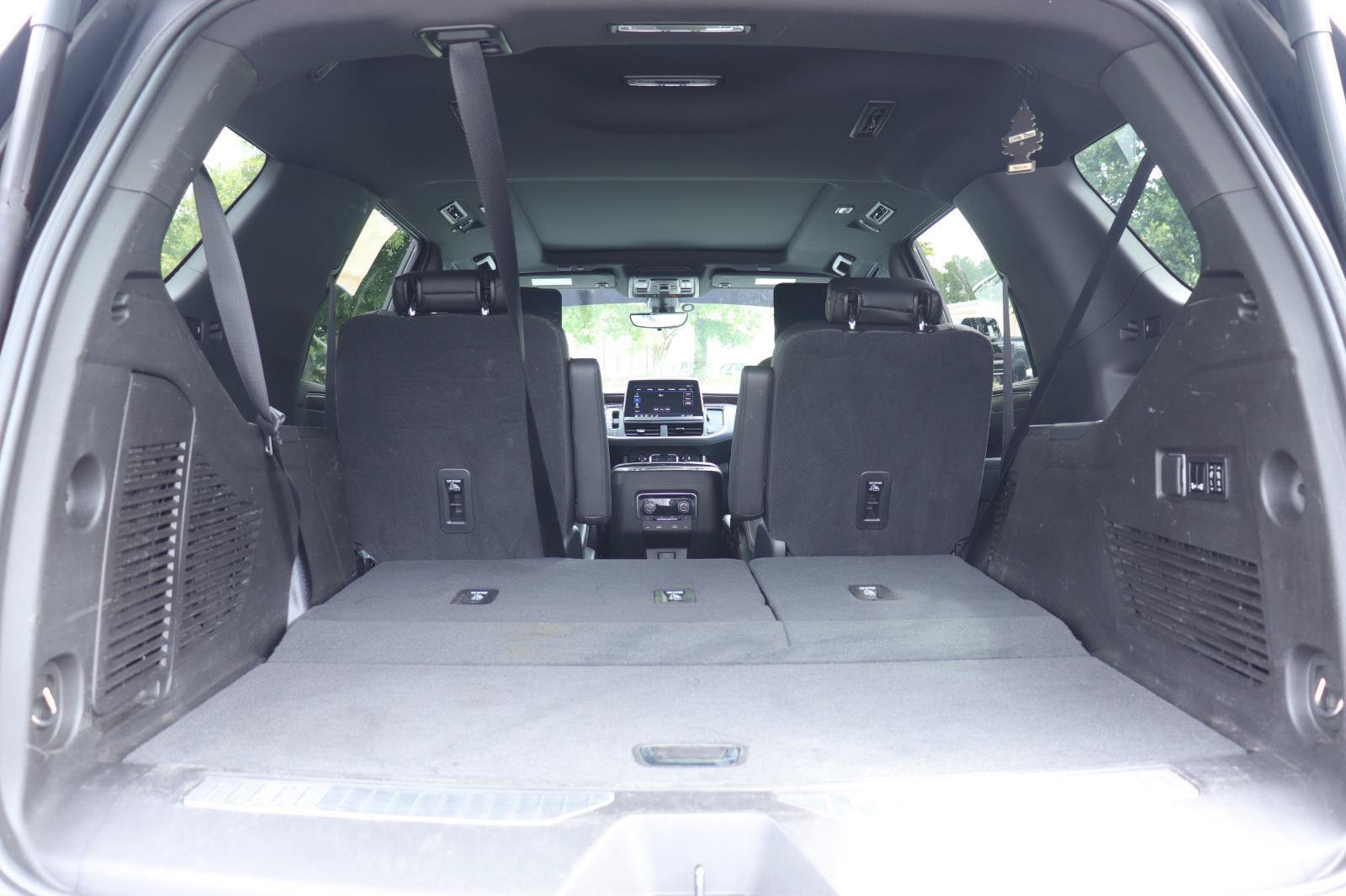 Used 2021 Chevrolet Tahoe High Country AWD/4WD image 17