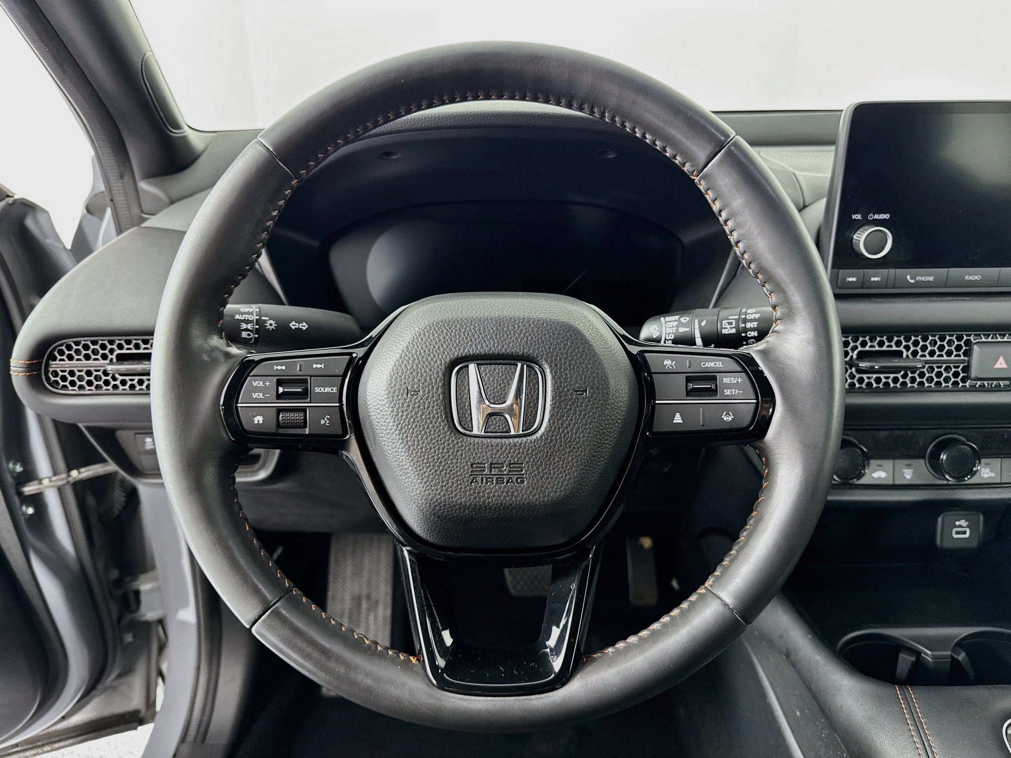 Certified 2024 Honda HR-V Sport image 11