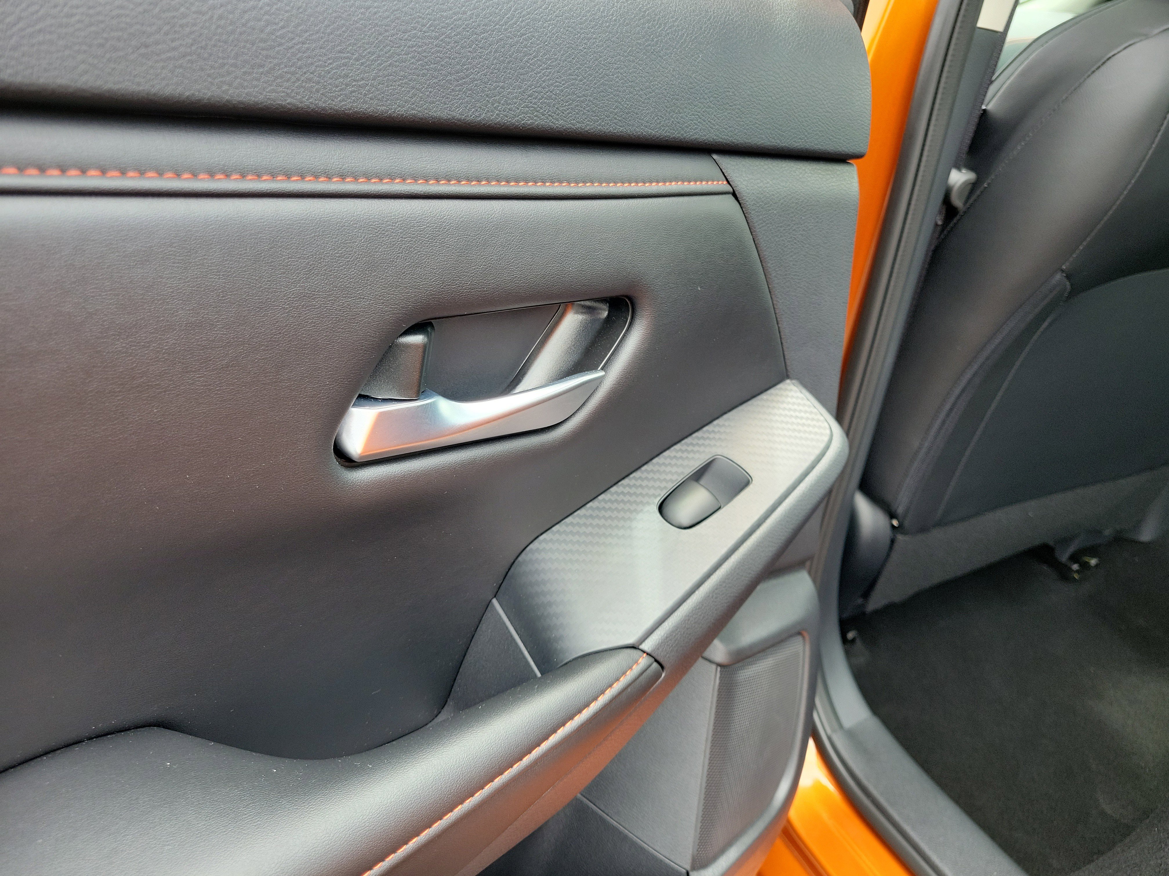 Certified 2025 Nissan Sentra SR w/ SR Premium Package FWD image 13