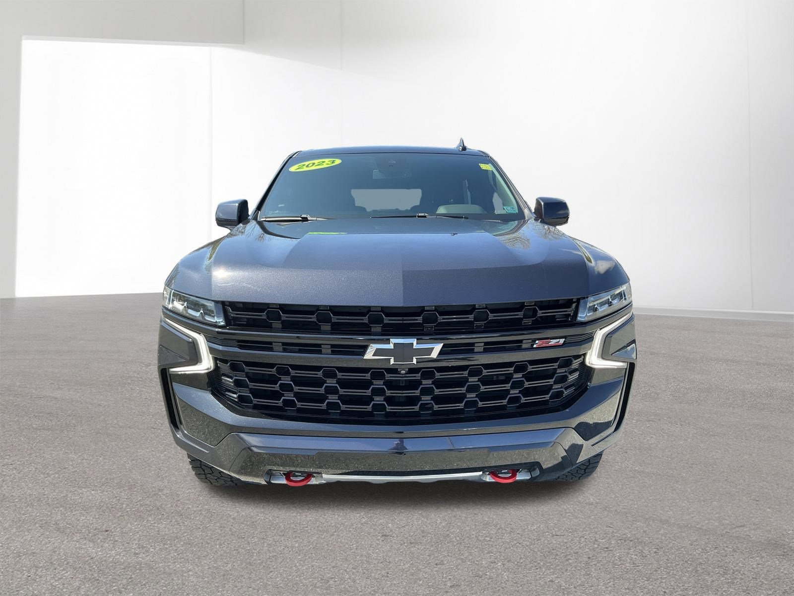 Used 2023 Chevrolet Tahoe Z71 w/ Luxury Package AWD/4WD image 8