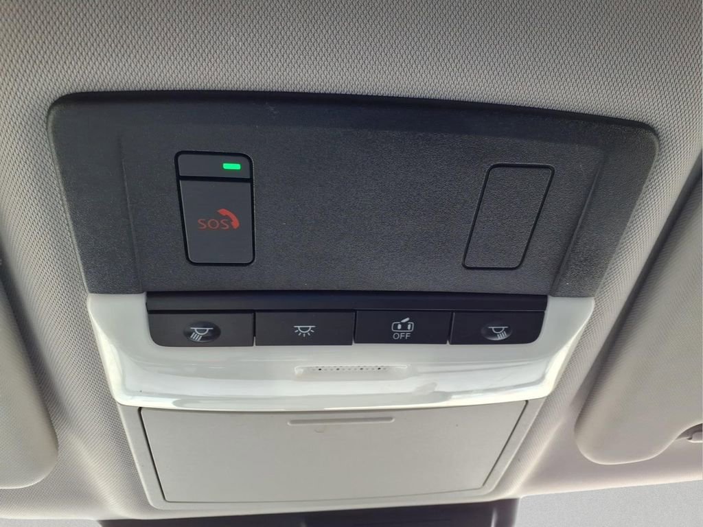 Used 2022 Mitsubishi Outlander SEL AWD/4WD image 25