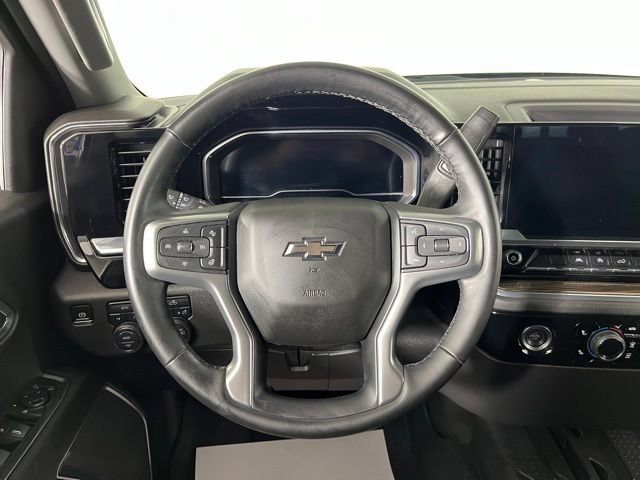 Used 2024 Chevrolet Silverado 1500 RST w/ Protection Package AWD/4WD image 19