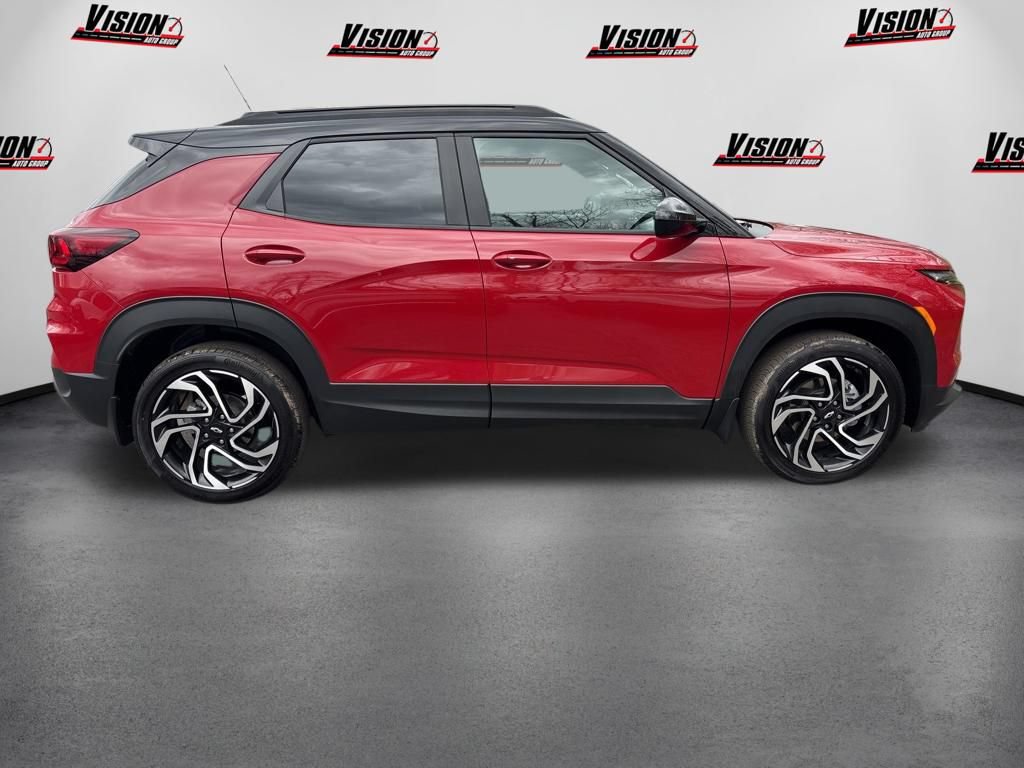 Used 2026 Chevrolet TrailBlazer RS w/ Driver Confidence Package AWD/4WD image 4