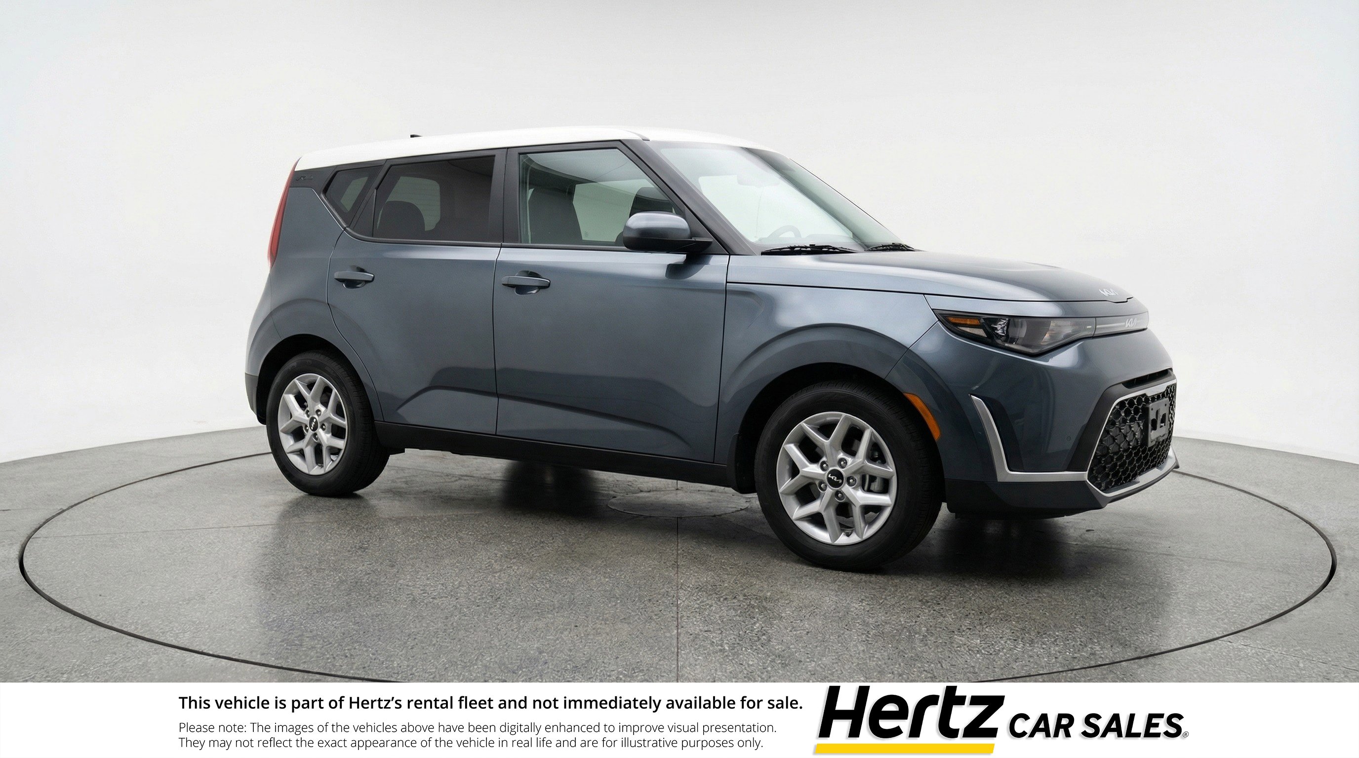 Used 2025 Kia Soul LX w/ LX Technology Package FWD image 1