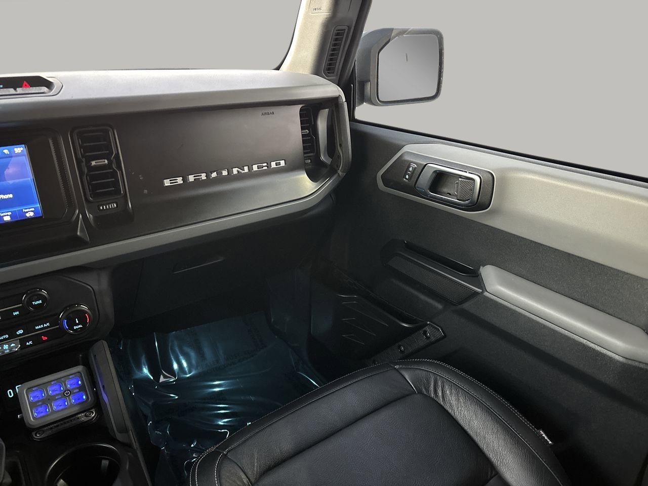 Used 2022 Ford Bronco Big Bend image 15