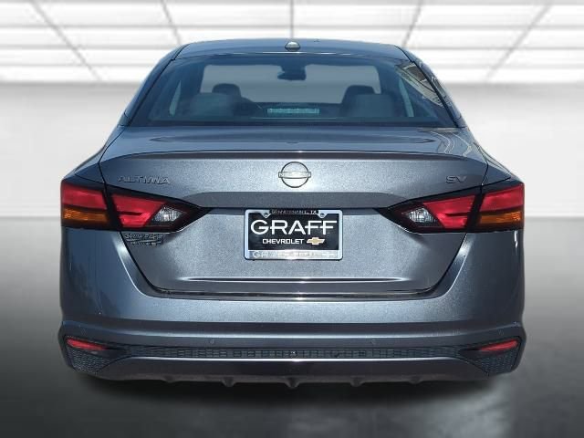 Used 2024 Nissan Altima 2.5 SV image 25
