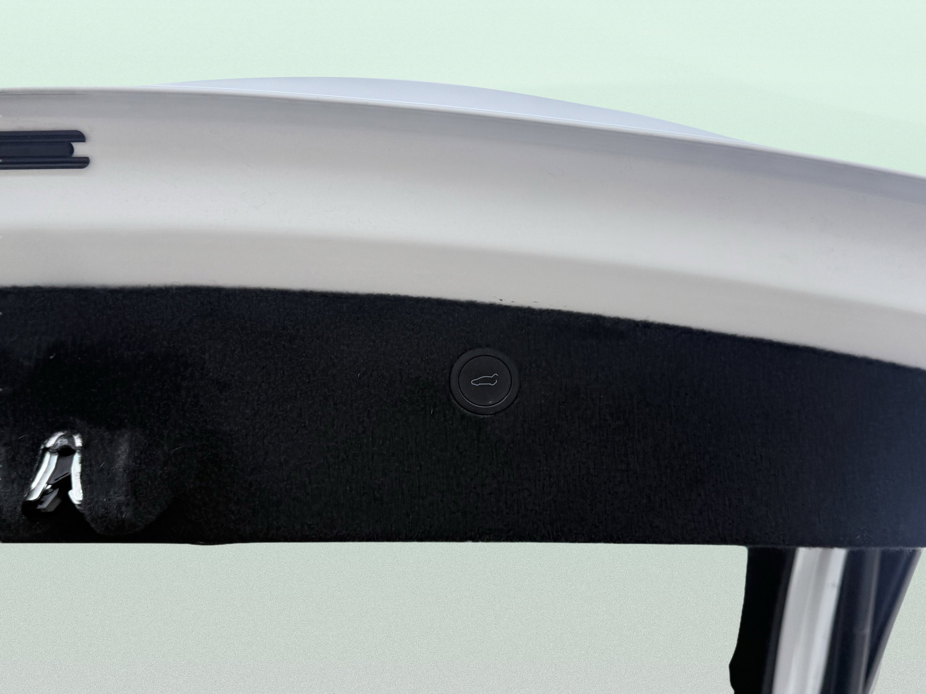 Used 2025 Tesla Model X Long Range image 7