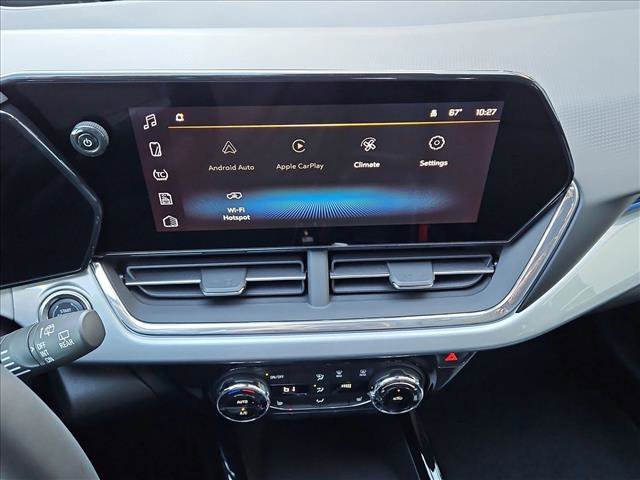 New 2026 Chevrolet Trax LT w/ Driver Confidence Package FWD image 12
