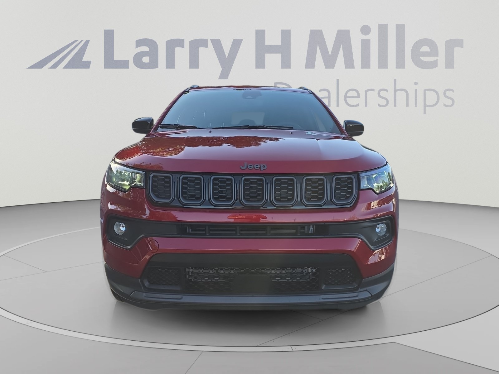 Used 2025 Jeep Compass Latitude w/ Altitude Special Edition AWD/4WD image 8
