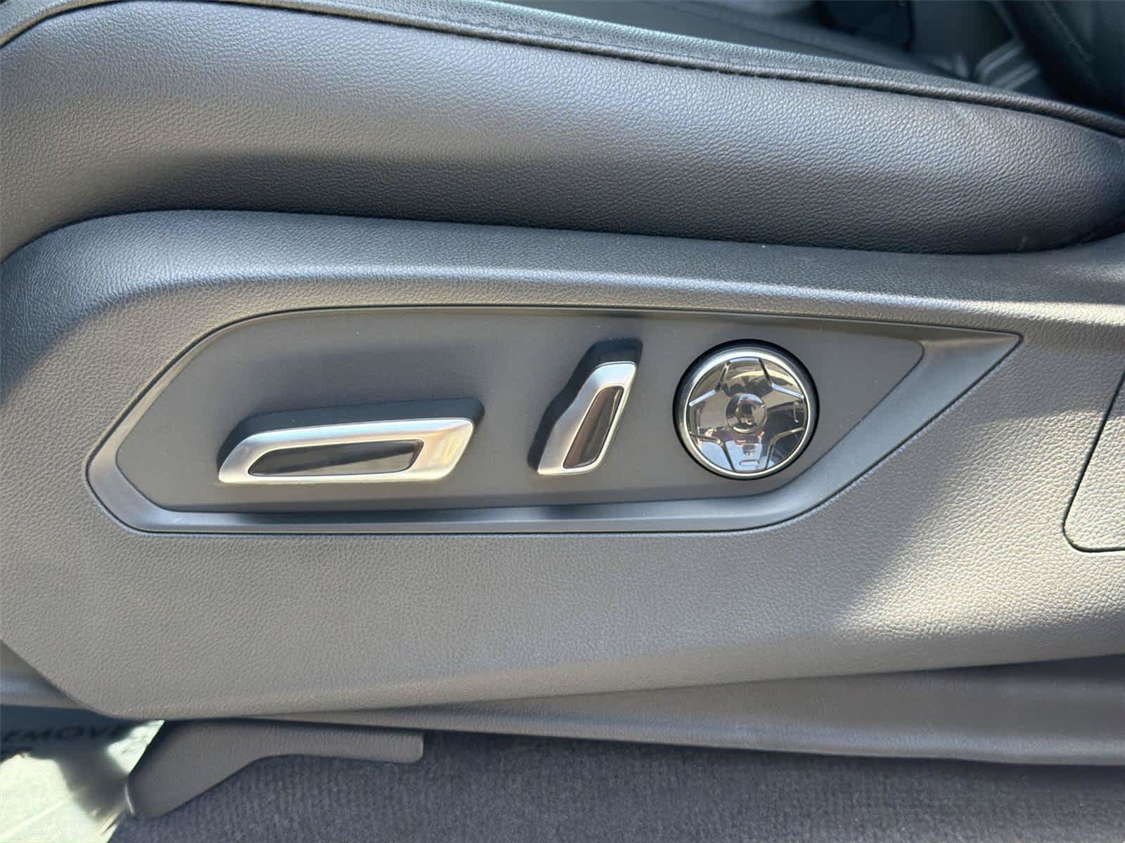 Certified 2025 Acura MDX SH-AWD image 24