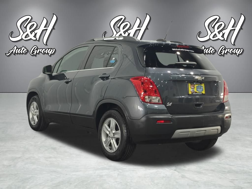 Used 2016 Chevrolet Trax LT w/ LT Sun and Sound Package image 17