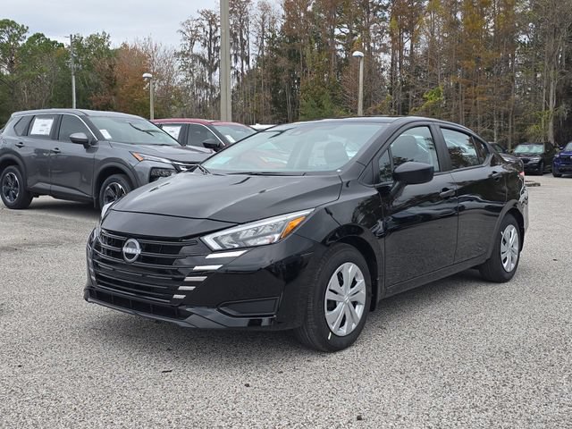 Used 2025 Nissan Versa S w/ Trunk Package FWD image 4
