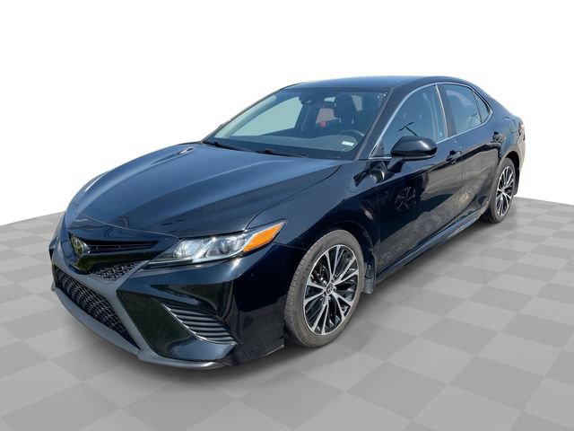 Used 2020 Toyota Camry SE FWD video 1