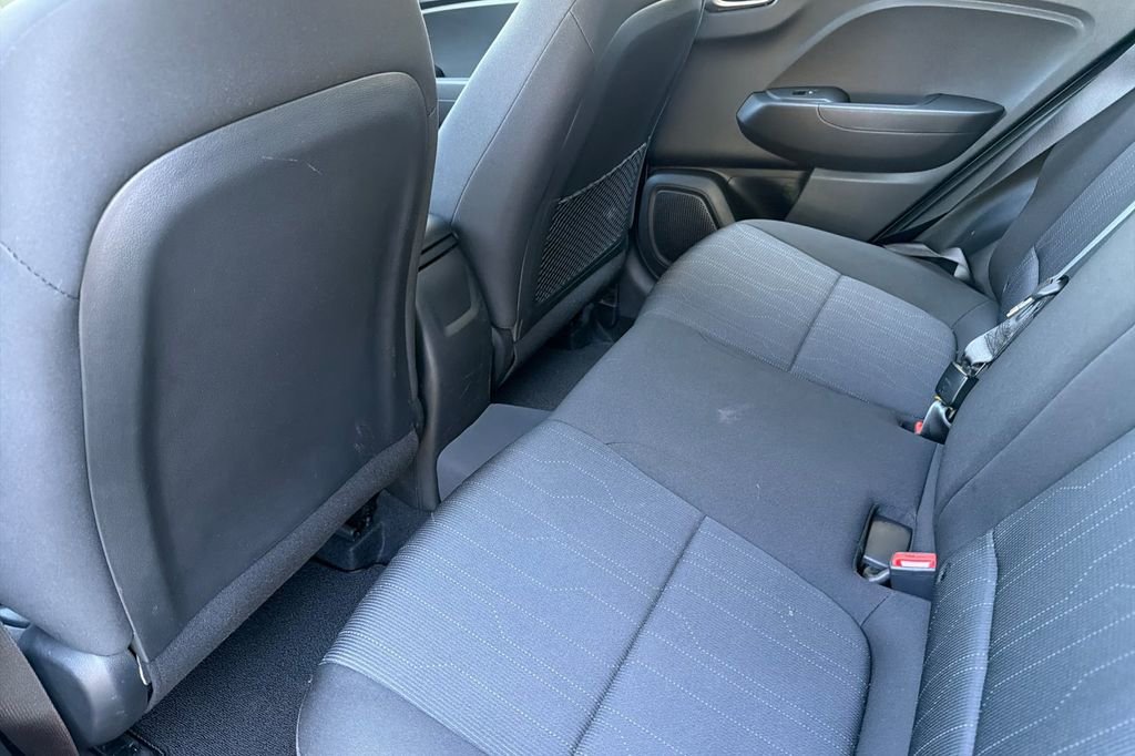 Certified 2025 Hyundai Venue SE FWD image 13